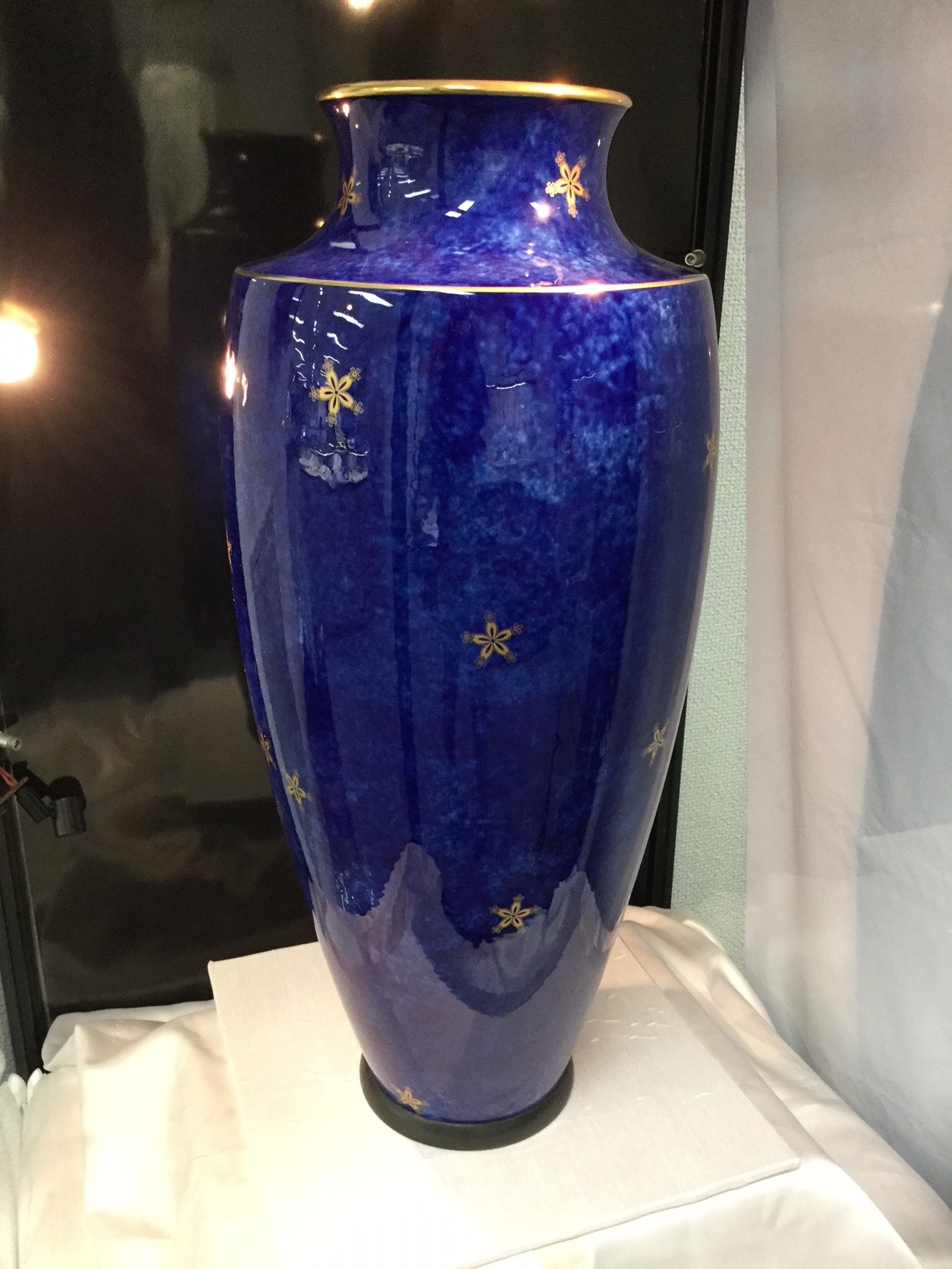フランス　セーブル　花瓶　星